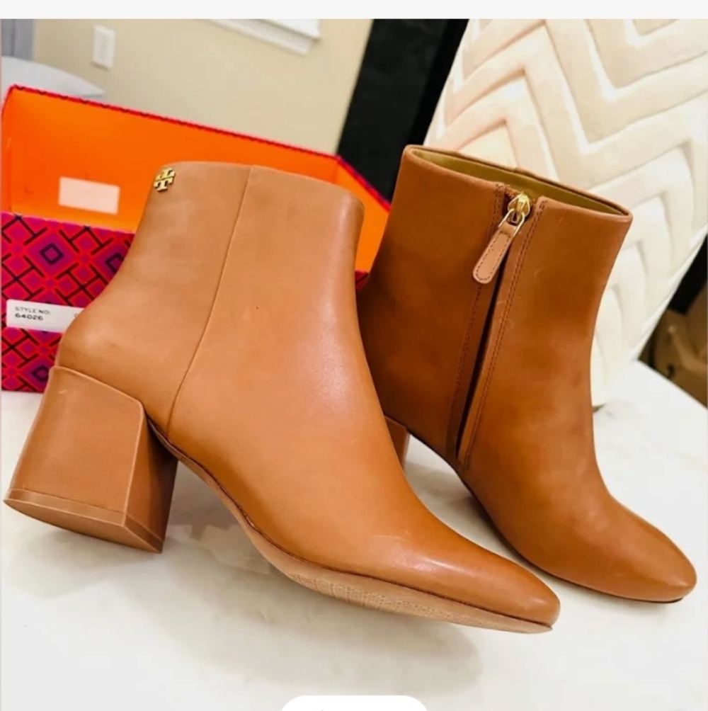 Tory Burch Tan Booties - Picture 4 of 14